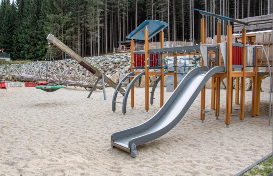 Erzgebirgsidyll Breitenbrunn - Waldhaus Neuer Anbau Luaran gambar